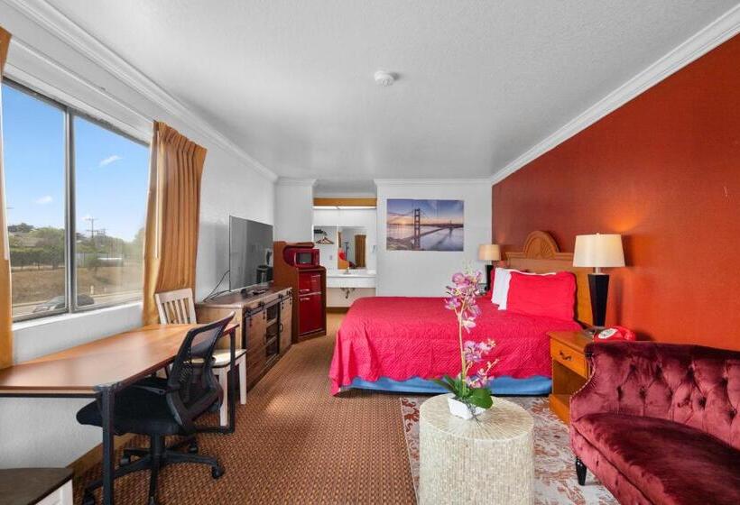 带大床的标准间, Americana Inn Motel