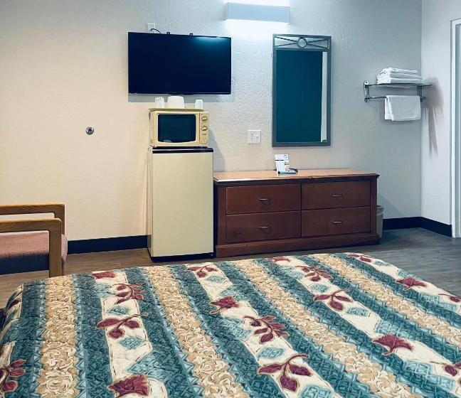 Номер Стандарт, Century 21 Motel