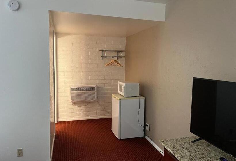 スタンダードルーム, Delano Motel & Rv Park Beaver