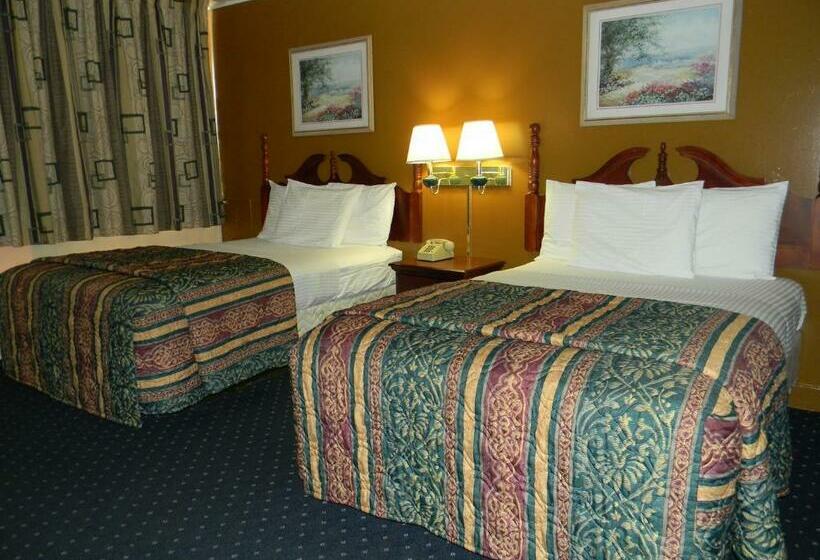 带2个双人床的标准工作室, Fairfax Motel