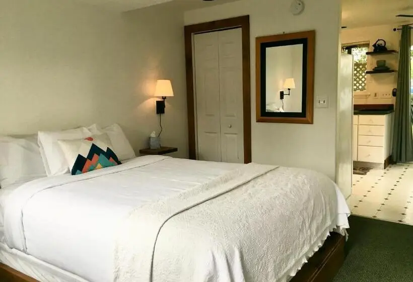 1階の1ベッドルームアパートメント, Left Coast Lodge