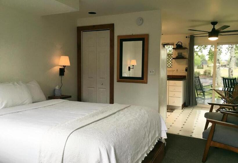 低层单卧公寓, Left Coast Lodge