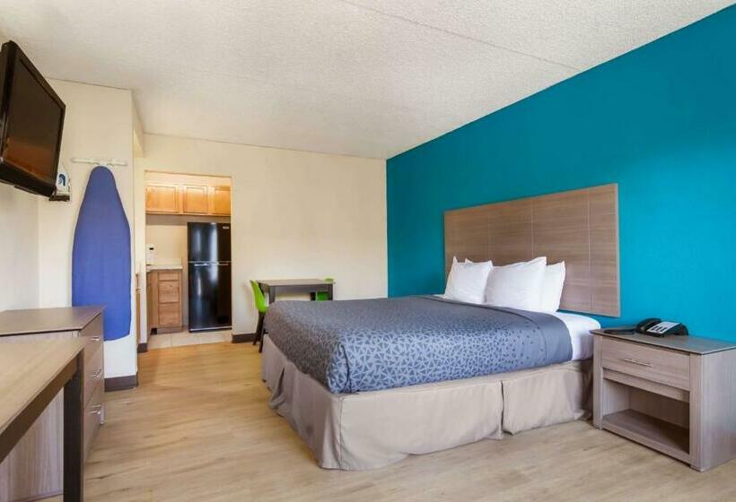 استودیوی استاندارد, One Life Studio And Suites