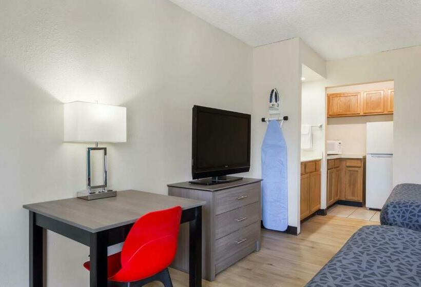 استودیوی استاندارد, One Life Studio And Suites