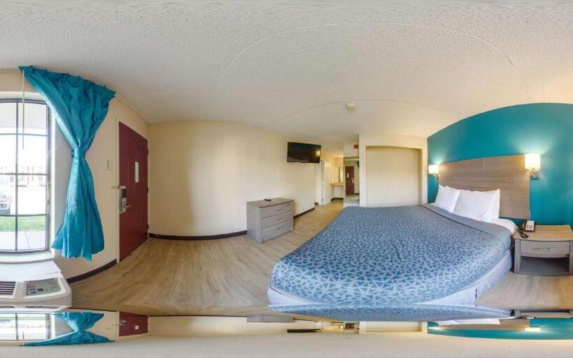 带大床的套房, One Life Studio And Suites