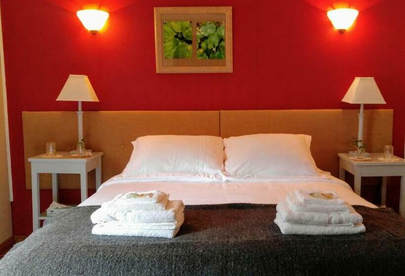 スタンダードルーム, Pine Hill Arms