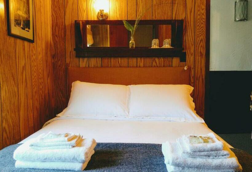 ダブルベッドスタンダードルーム, Pine Hill Arms