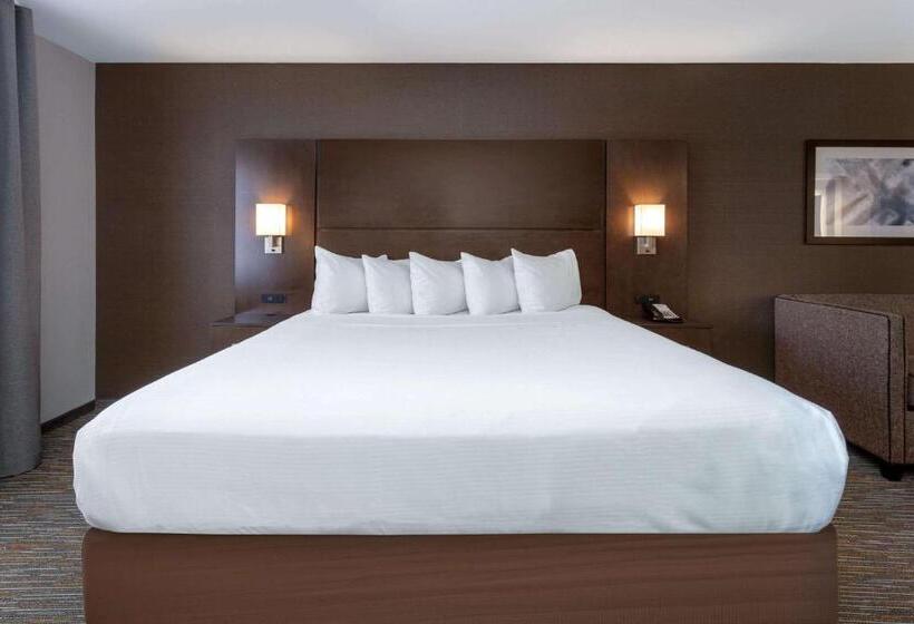 Люкс Superior, Wingate By Wyndham Wisconsin Dells Waterpark