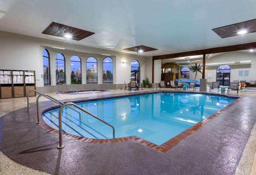 Номер Deluxe Адаптированный для Инвалидов, Wingate By Wyndham Wisconsin Dells Waterpark