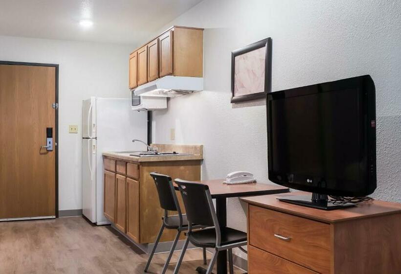 带2个双人床的标准工作室, Woodspring Suites Conroe