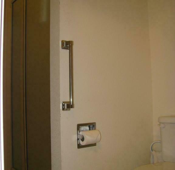 스탠다드 룸 킹사이즈 침대, 5th Street Inn