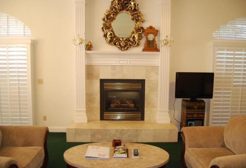 스탠다드 룸 킹사이즈 침대, 5th Street Inn