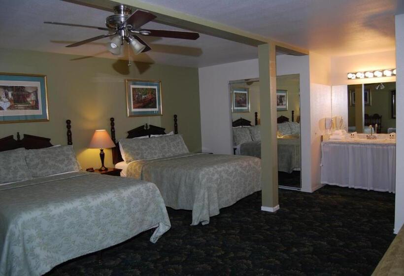 패밀리 룸, 5th Street Inn