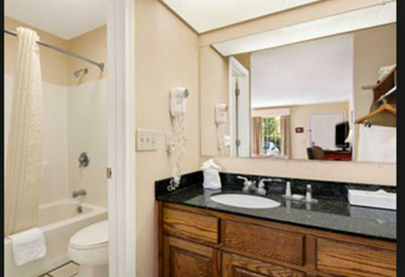 Стандартный Номер Кровать Кинг, Baymont By Wyndham Thomasville