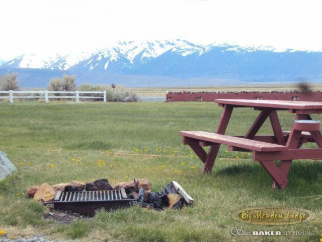 패밀리 스튜디오, Big Meadow Lodge