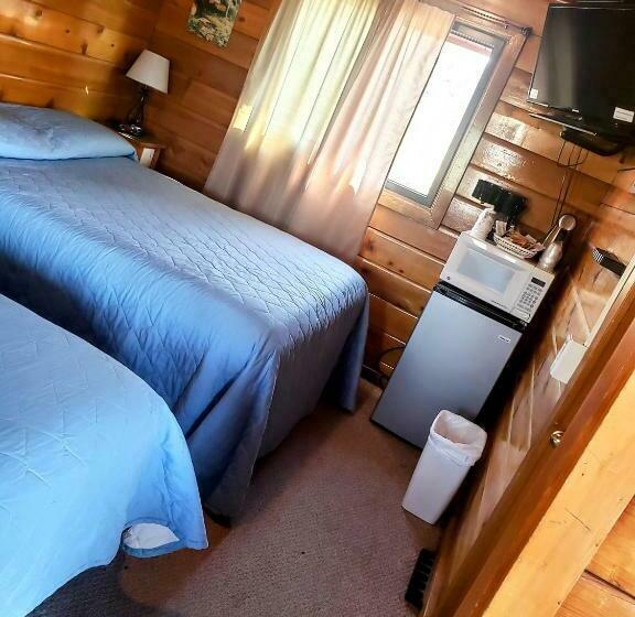 스탠다드 룸 더블 침대 2개, Big Meadow Lodge