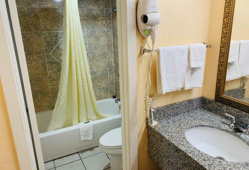 غرفة قياسية سرير كينج, Budget Inn Jonesboro