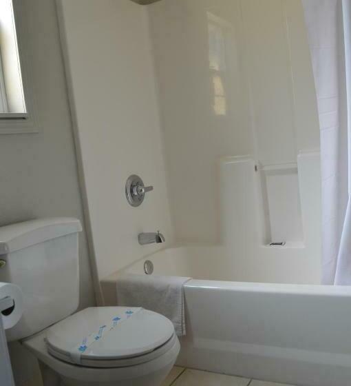 غرفة قياسية, Budget Inn