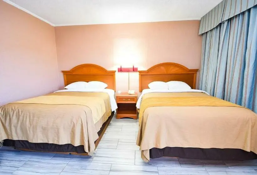２ダブルベッドのスタンダードルーム, Economy Inn Beebe