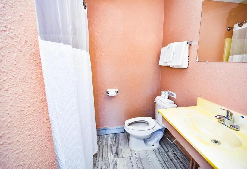 غرفه قياسيه سريرين مزدوجين, Economy Inn Beebe