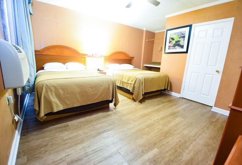 غرفه قياسيه سريرين مزدوجين, Economy Inn Beebe