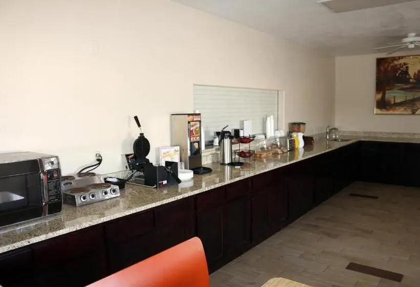 スタンダードルーム, Great Western Inn & Suites