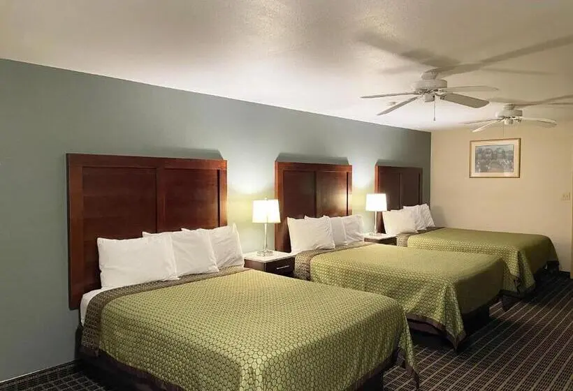 コンフォートトリプルルーム, Great Western Inn & Suites
