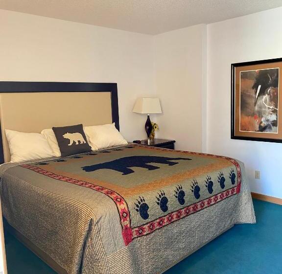 غرفة قياسية سرير كينج, Holiday Lodge