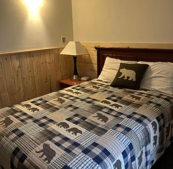 Economy-huone, Holiday Lodge