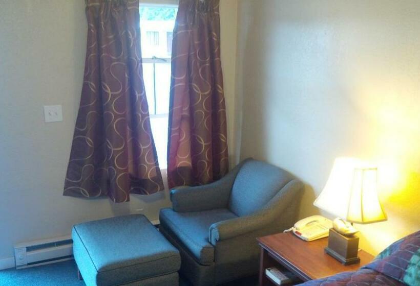 标准间, Holiday Lodge