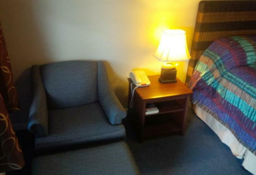 Quarto Estandar, Holiday Lodge