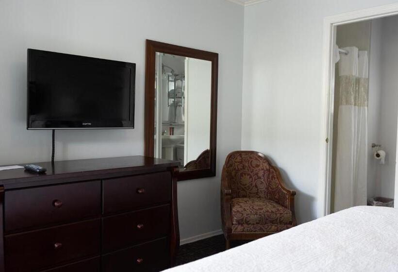 اتاق استاندارد با تخت بزرگ, Heritage Of Lake George