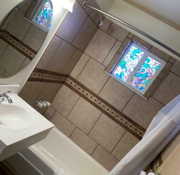 غرفة قياسية, Townhouse Inn & Suites