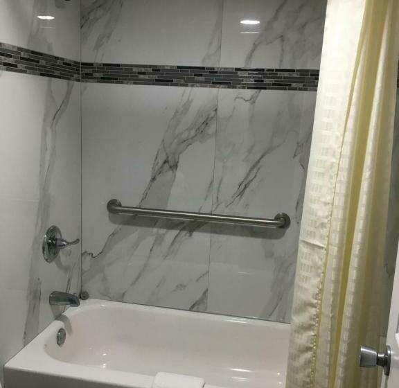 חדר סטנדרט שתי מיטות זוגיות, Travel Inn & Suites