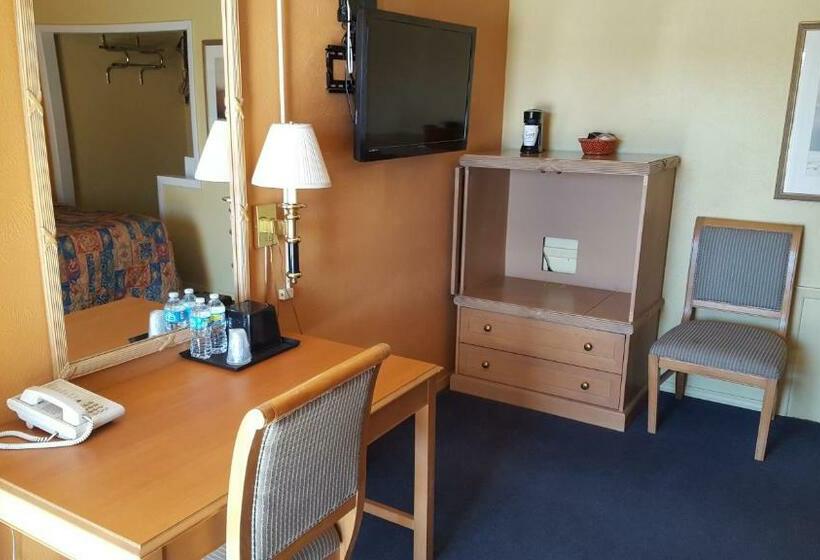 غرفة قياسية, Sands Motel