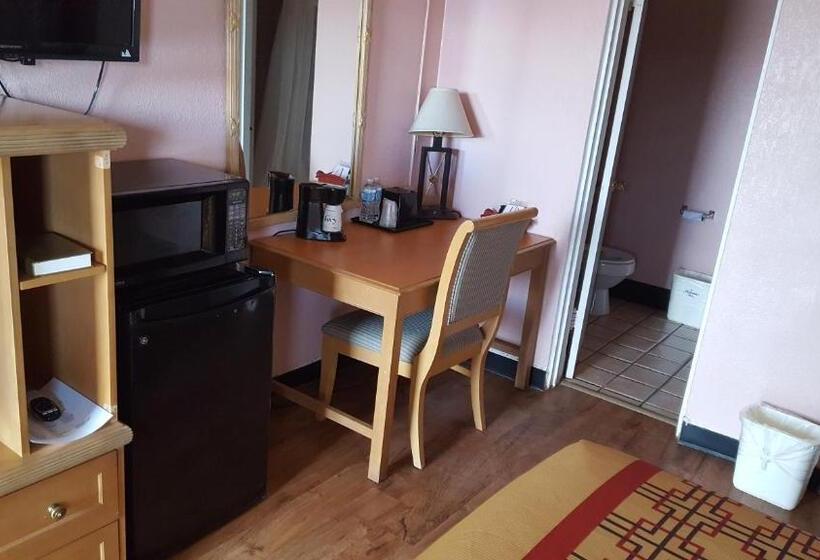 Номер Стандарт, Sands Motel