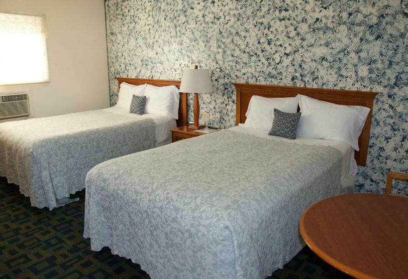 غرفه قياسيه سريرين مزدوجين, Sara Glen Motel   Saratoga Springs Glens Falls