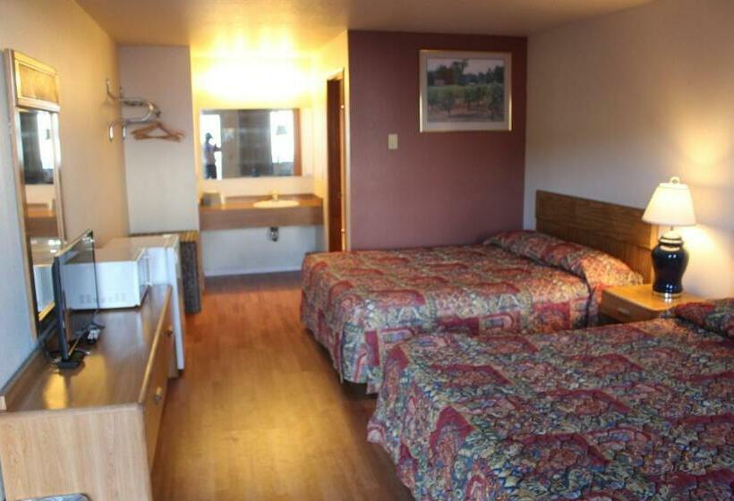 Standart Oda, Silver Sands Motel