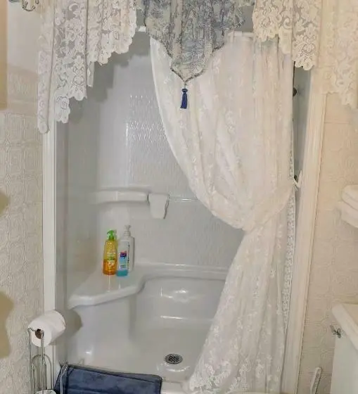 デラックスルーム, A Walk In The Woods Bed And Breakfast