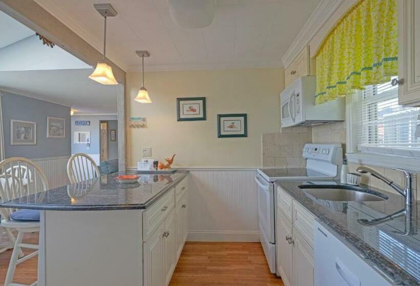 منزل غرفتين نوم, Beach Plum Resort