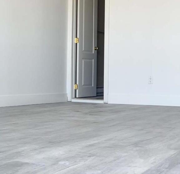 إستوديو قياسى, Beach Plum Resort