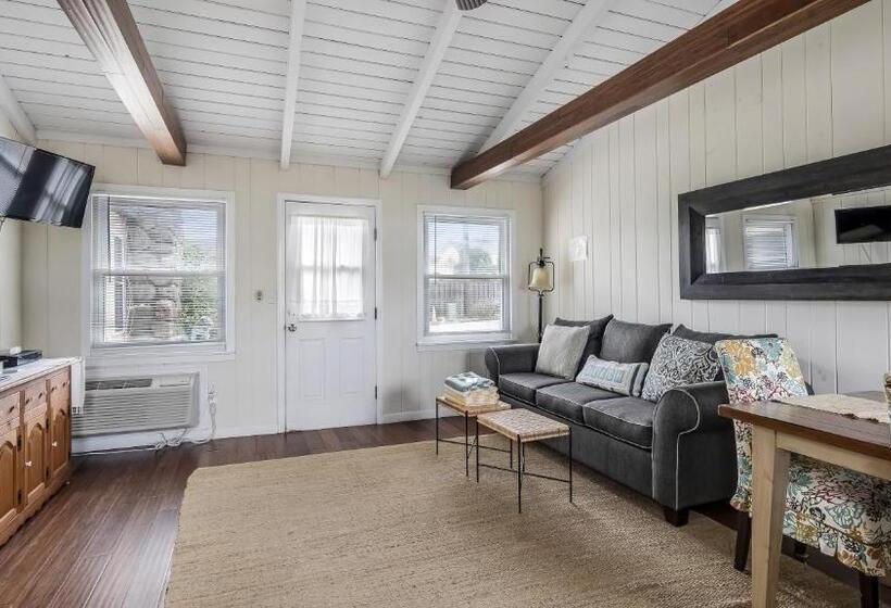 شقة غرفة نوم واحدة بالطابق الأرضى, Beach Plum Resort