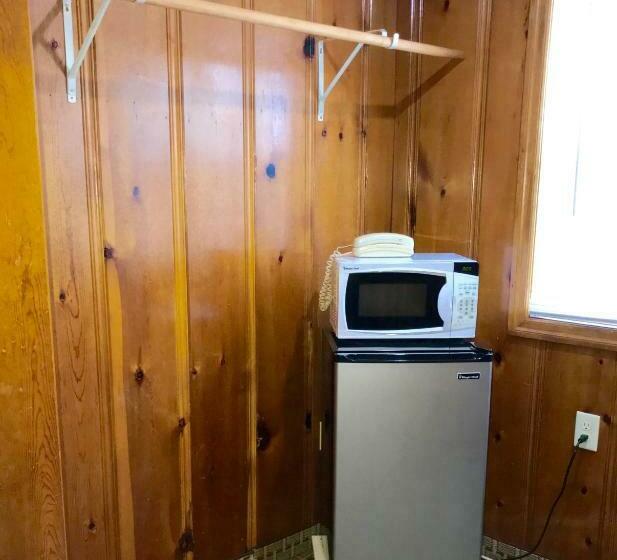 2ダブルベッドのスタンダードルーム, Horse Cave Motel