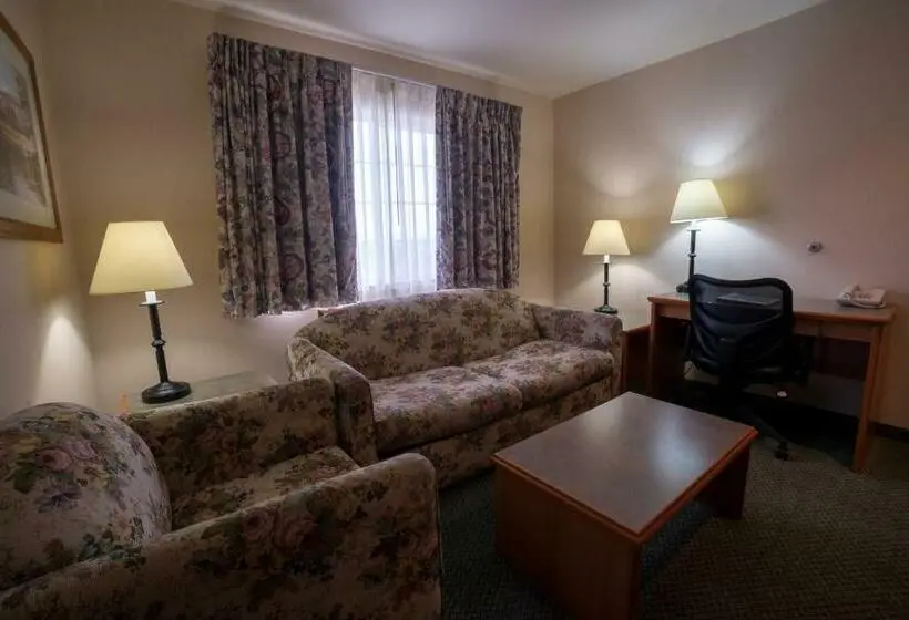 キングサイズベッドのスイートルーム, Surestay Plus By Best Western Enterprise