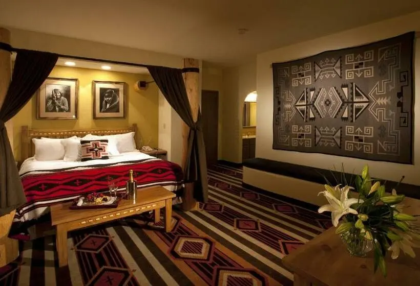 سوئیت با تخت بزرگ, The Lodge At Santa Fe