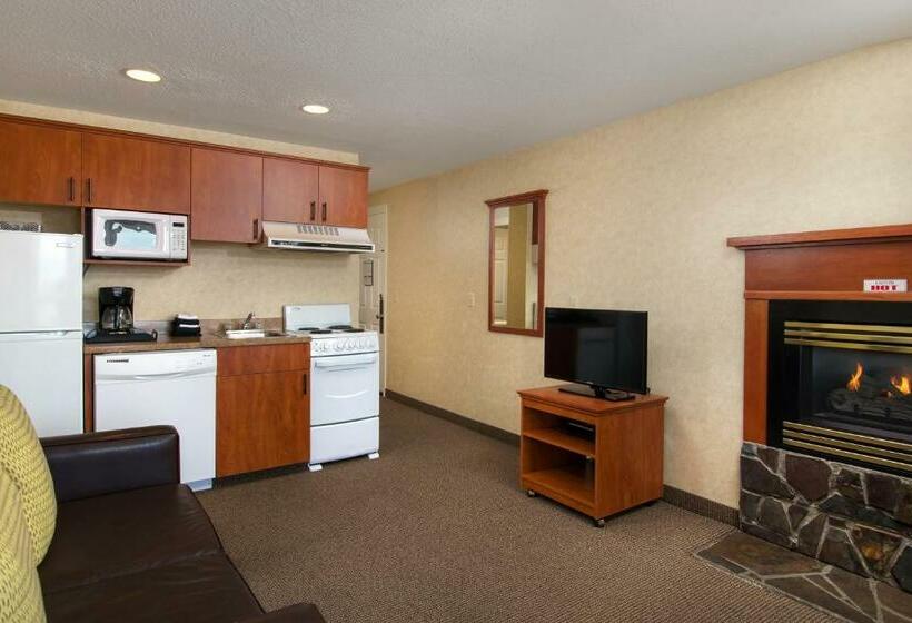 Люкс, The Wayside Inn