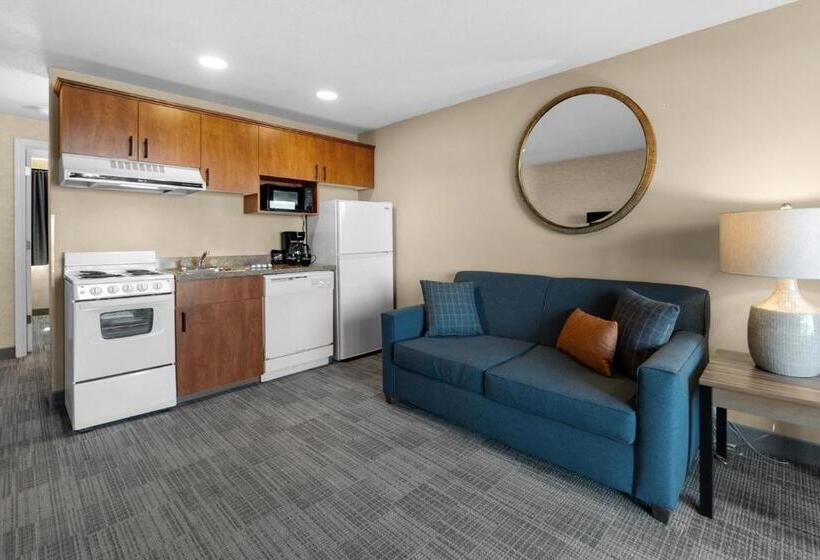 Люкс, The Wayside Inn