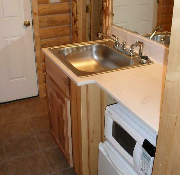 レイクビュースタンダードルーム, Jared S Wild Rose Ranch Resort