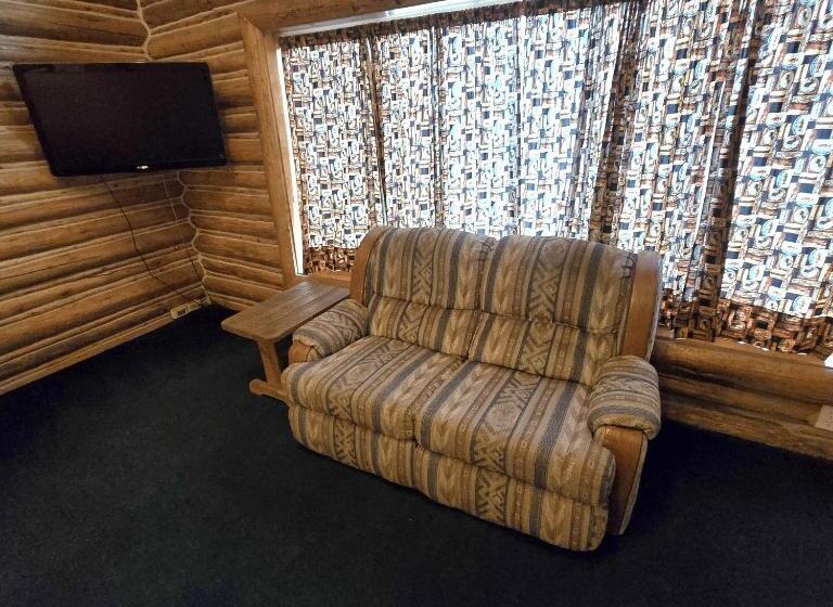 キャビン, Jared S Wild Rose Ranch Resort