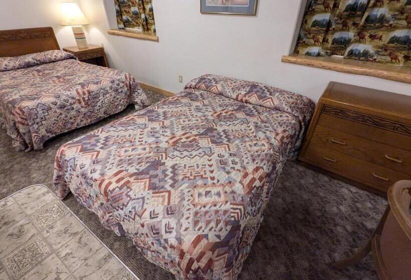 Трехместный Номер Базовый, Jared S Wild Rose Ranch Resort